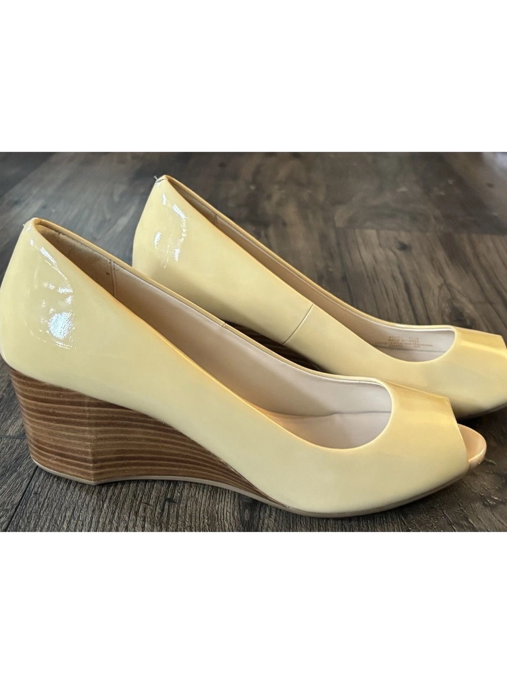Cole Haan Grand Series Light Yellow Leather Peep-Toe Wedge Pumps 9.5